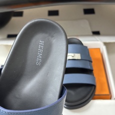 顶级品质(配高档飞机盒✈️) Hermes 爱马仕🐎 H家 Jackson 凉拖鞋系列最新二舅拖鞋 经典Kelly扣二舅 顶级品质(配高档飞机盒✈️) Hermes 爱马仕🐎 H家 Jackson 凉拖鞋系列最新二舅拖鞋 经典Kelly扣二舅