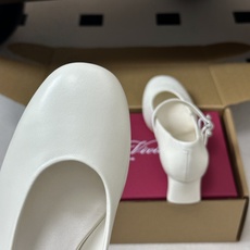 顶级品质(莞产) 2026早秋新款 Roger vivier 罗杰维维亚 RV Efflorescence 玛丽珍高跟鞋 顶级品质(莞产) 2026早秋新款 Roger vivier 罗杰维维亚 RV Efflorescence 玛丽珍高跟鞋