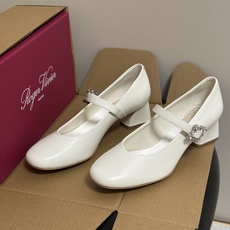 顶级品质(莞产) 2026早秋新款 Roger vivier 罗杰维维亚 RV Efflorescence 玛丽珍高跟鞋 顶级品质(莞产) 2026早秋新款 Roger vivier 罗杰维维亚 RV Efflorescence 玛丽珍高跟鞋
