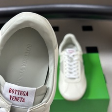 男码➕10 Bottega Veneta BV葆蝶家 26ss 早秋新款 复古阿甘鞋 老钱风系带德训鞋休闲运动鞋情侣款 男码➕10 Bottega Veneta BV葆蝶家 26ss 早秋新款 复古阿甘鞋 老钱风系带德训鞋休闲运动鞋情侣款