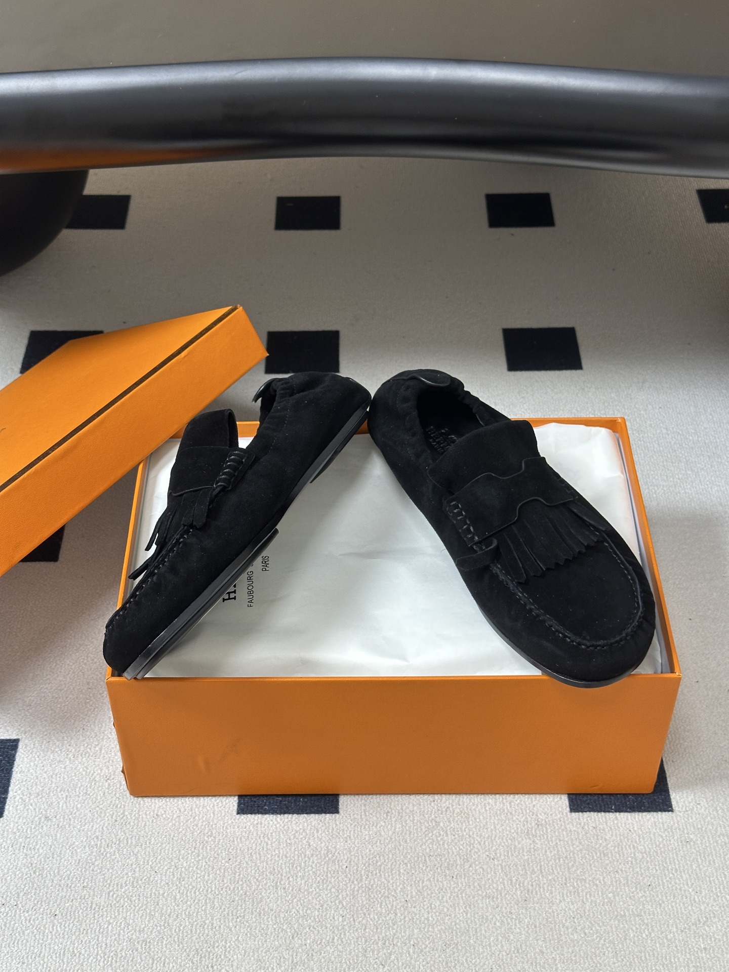 顶级品质 Hermes 爱马仕🐎H家 26s 早秋新款Nod乐福鞋系列麂皮绒面圆头复古老钱风乐福鞋流苏勃肯风平底休闲鞋 