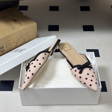 26ss春夏新款Dior 迪奥 Romance 尖头芭蕾鞋蝴蝶结芭蕾舞鞋PolkaDior图案刺绣波点平底包头穆勒半拖鞋 26ss春夏新款Dior 迪奥 Romance 尖头芭蕾鞋蝴蝶结芭蕾舞鞋PolkaDior图案刺绣波点平底包头穆勒半拖鞋
