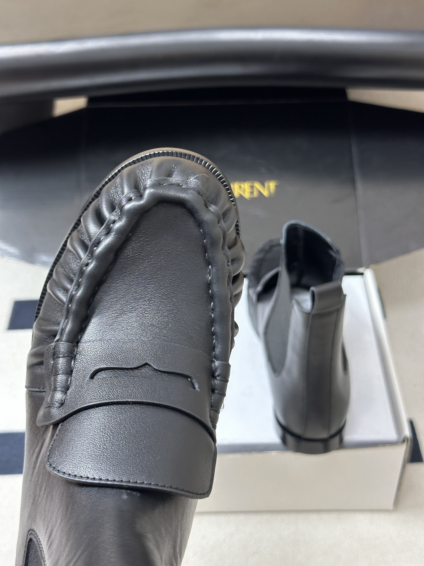 Saint Laurent 圣罗兰fw26 new arrival~ YSL LE LOAFER 短靴系列 26Fw春 Saint Laurent 圣罗兰fw26 new arrival~ YSL LE LOAFER 短靴系列 26Fw春