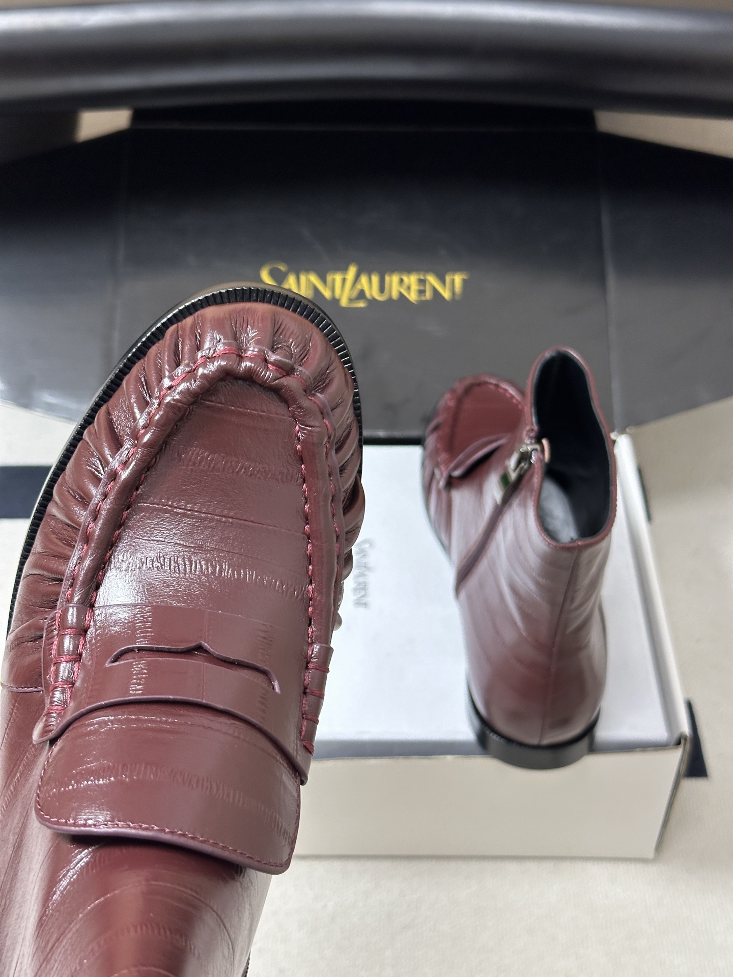 Saint Laurent 圣罗兰fw26 new arrival~ YSL LE LOAFER 短靴系列 26Fw春 Saint Laurent 圣罗兰fw26 new arrival~ YSL LE LOAFER 短靴系列 26Fw春