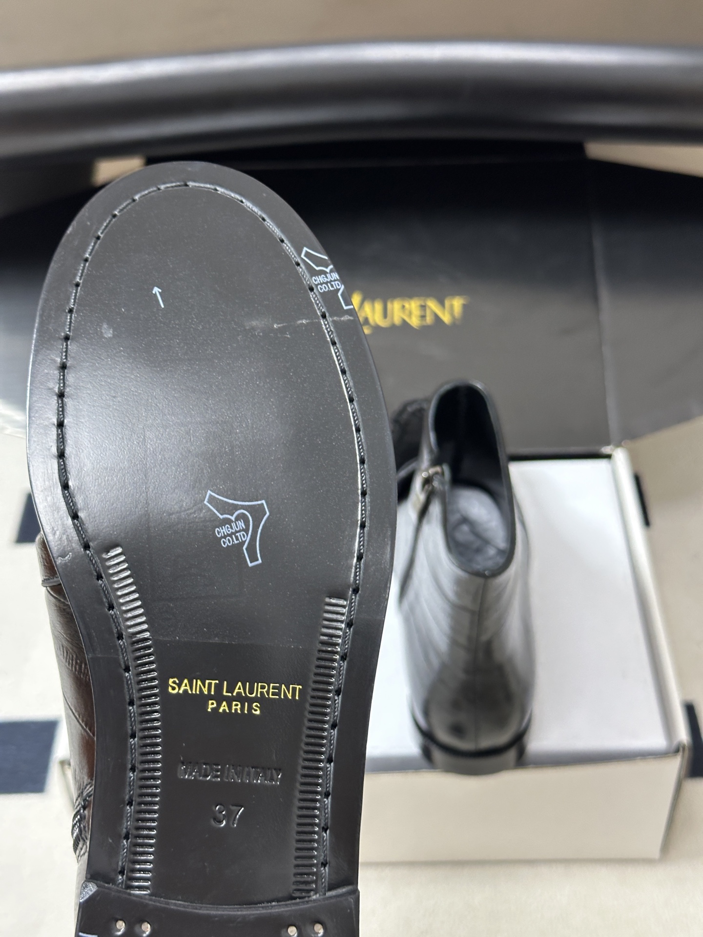 Saint Laurent 圣罗兰fw26 new arrival～  YSL LE LOAFER 短靴系列 26Fw春