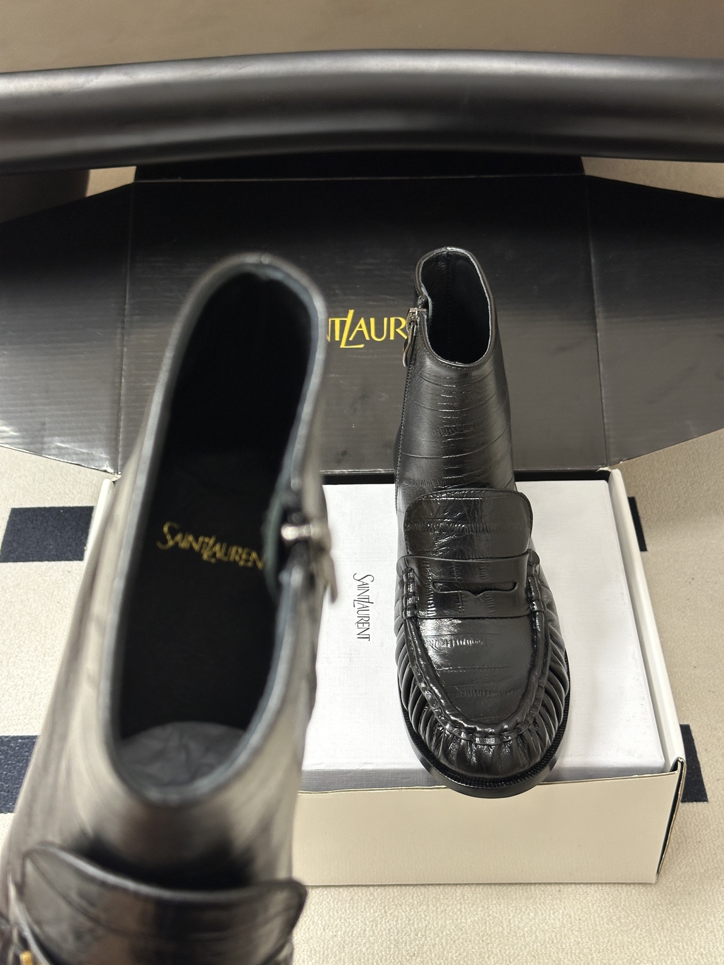 Saint Laurent 圣罗兰fw26 new arrival～  YSL LE LOAFER 短靴系列 26Fw春