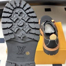 26Ss早秋新款Louis vuiteeon LV BUBBLE 情侣款厚底小皮鞋系带乐福鞋 LV Bubble 系带鞋 26Ss早秋新款Louis vuiteeon LV BUBBLE 情侣款厚底小皮鞋系带乐福鞋 LV Bubble 系带鞋