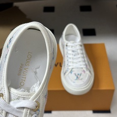 2026春夏新款 LOUIS VUITTON 路易威登 LV FRONTROW运动鞋系列厚底休闲运动鞋 本款Frontr 2026春夏新款 LOUIS VUITTON 路易威登 LV FRONTROW运动鞋系列厚底休闲运动鞋 本款Frontr
