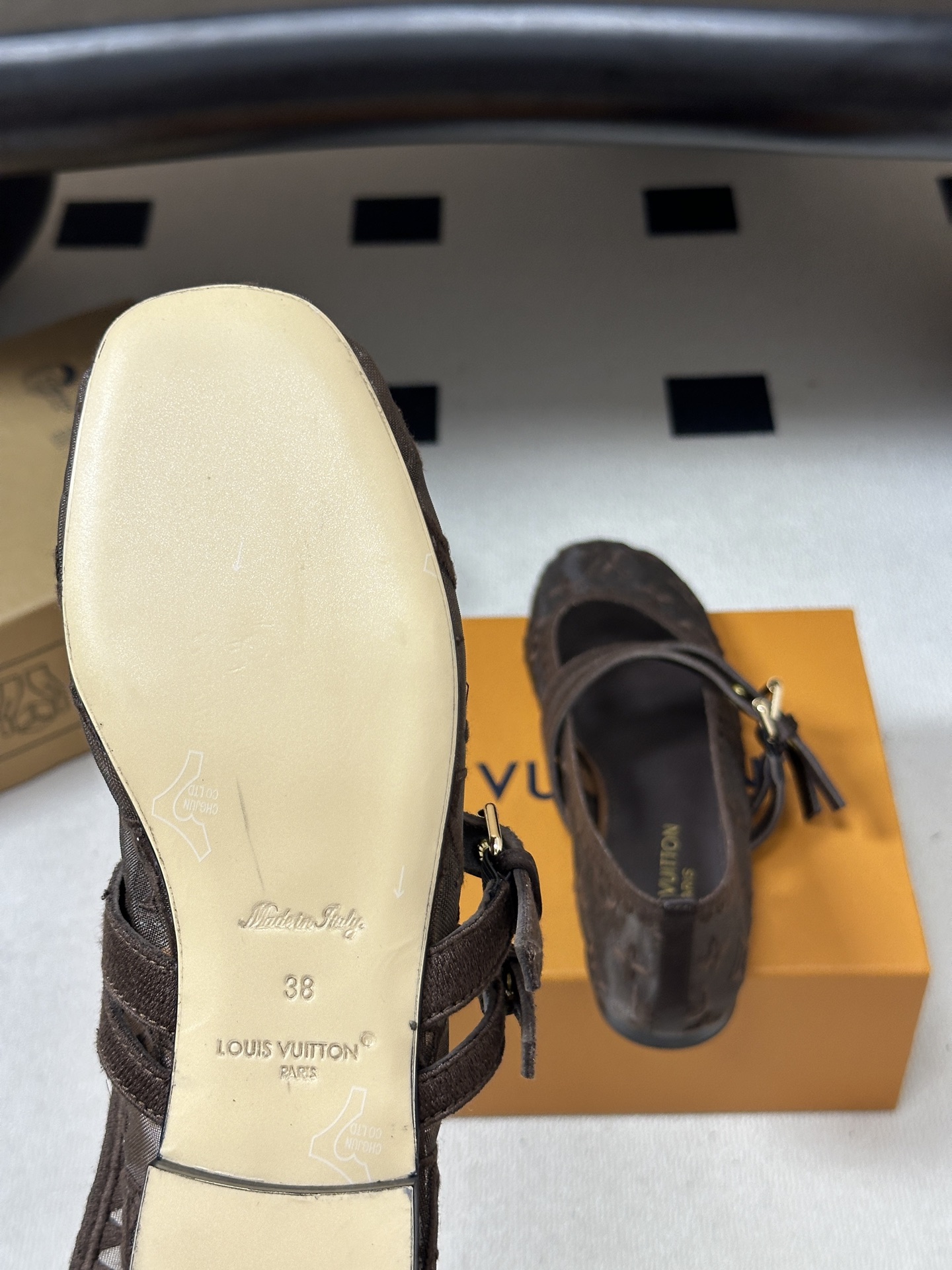 26Ss 早秋新款Louis Vuitton LV BELLA 芭蕾鞋经典字母刺绣网纱玛丽珍鞋搭扣平底单鞋 本款Bell