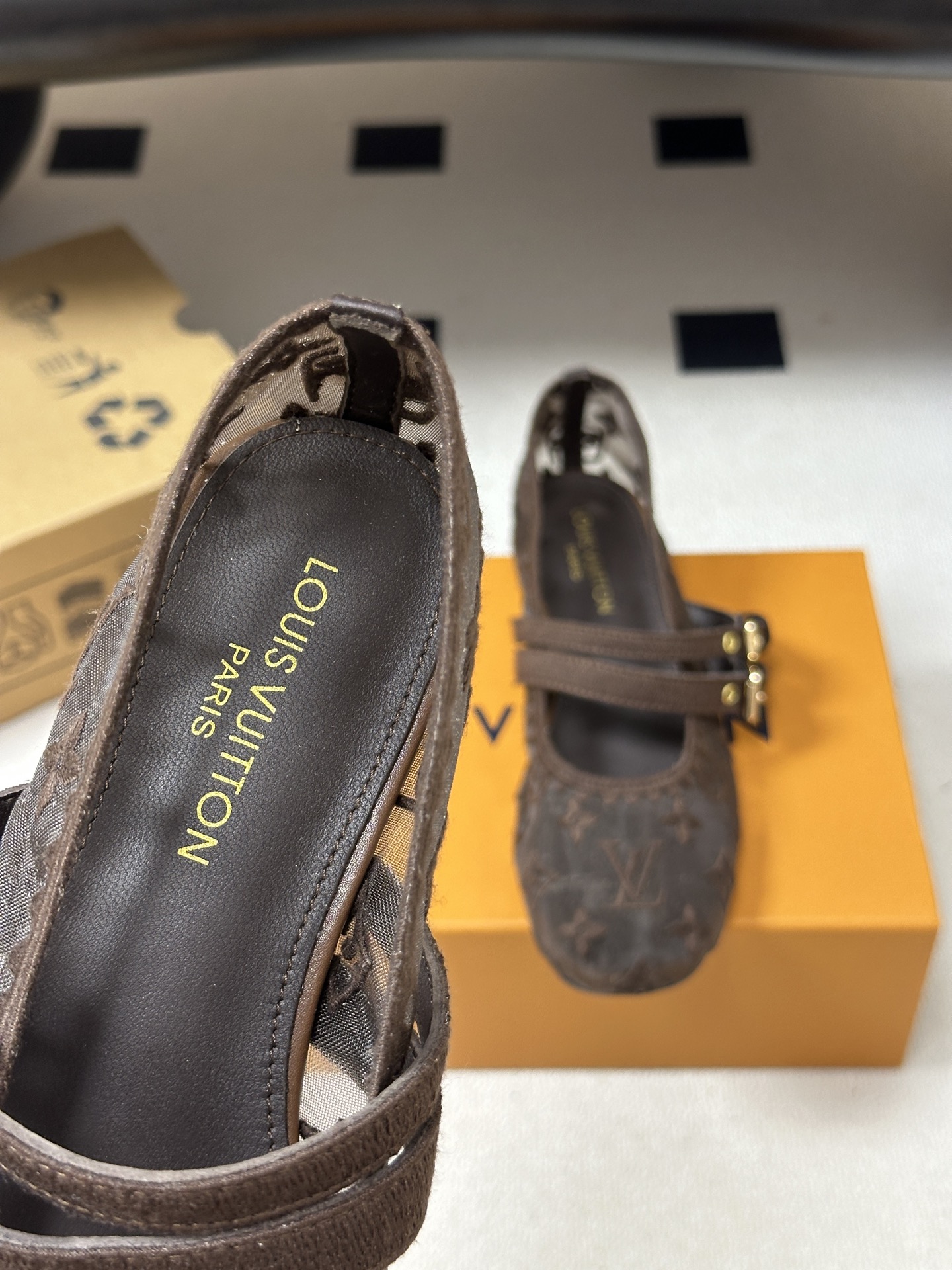 26Ss 早秋新款Louis Vuitton LV BELLA 芭蕾鞋经典字母刺绣网纱玛丽珍鞋搭扣平底单鞋 本款Bell