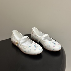 26Ss 早秋新款Louis Vuitton LV ROMY芭蕾舞鞋扣带玛丽珍鞋平底单鞋 本款Romy平底芭蕾鞋以 Mo 26Ss 早秋新款Louis Vuitton LV ROMY芭蕾舞鞋扣带玛丽珍鞋平底单鞋 本款Romy平底芭蕾鞋以 Mo