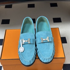 顶级品质 Hermes 爱马仕🐎 H家 2026 早秋新款Nova 褶皱乐福鞋经典H字母金属扣乐福鞋一脚蹬单鞋 小牛皮 顶级品质 Hermes 爱马仕🐎 H家 2026 早秋新款Nova 褶皱乐福鞋经典H字母金属扣乐福鞋一脚蹬单鞋 小牛皮