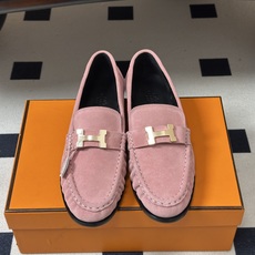 顶级品质 Hermes 爱马仕🐎 H家 2026 早秋新款Nova 褶皱乐福鞋经典H字母金属扣乐福鞋一脚蹬单鞋 小牛皮 顶级品质 Hermes 爱马仕🐎 H家 2026 早秋新款Nova 褶皱乐福鞋经典H字母金属扣乐福鞋一脚蹬单鞋 小牛皮