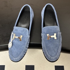 顶级品质 Hermes 爱马仕🐎 H家 2026 早秋新款Nova 褶皱乐福鞋经典H字母金属扣乐福鞋一脚蹬单鞋 小牛皮 顶级品质 Hermes 爱马仕🐎 H家 2026 早秋新款Nova 褶皱乐福鞋经典H字母金属扣乐福鞋一脚蹬单鞋 小牛皮