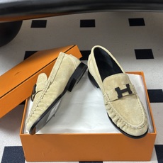 顶级品质 Hermes 爱马仕🐎 H家 2026 早秋新款Nova 褶皱乐福鞋经典H字母金属扣乐福鞋一脚蹬单鞋 小牛皮 顶级品质 Hermes 爱马仕🐎 H家 2026 早秋新款Nova 褶皱乐福鞋经典H字母金属扣乐福鞋一脚蹬单鞋 小牛皮