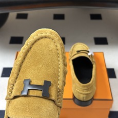 顶级品质 Hermes 爱马仕🐎 H家 2026 早秋新款Nova 褶皱乐福鞋经典H字母金属扣乐福鞋一脚蹬单鞋 小牛皮 顶级品质 Hermes 爱马仕🐎 H家 2026 早秋新款Nova 褶皱乐福鞋经典H字母金属扣乐福鞋一脚蹬单鞋 小牛皮