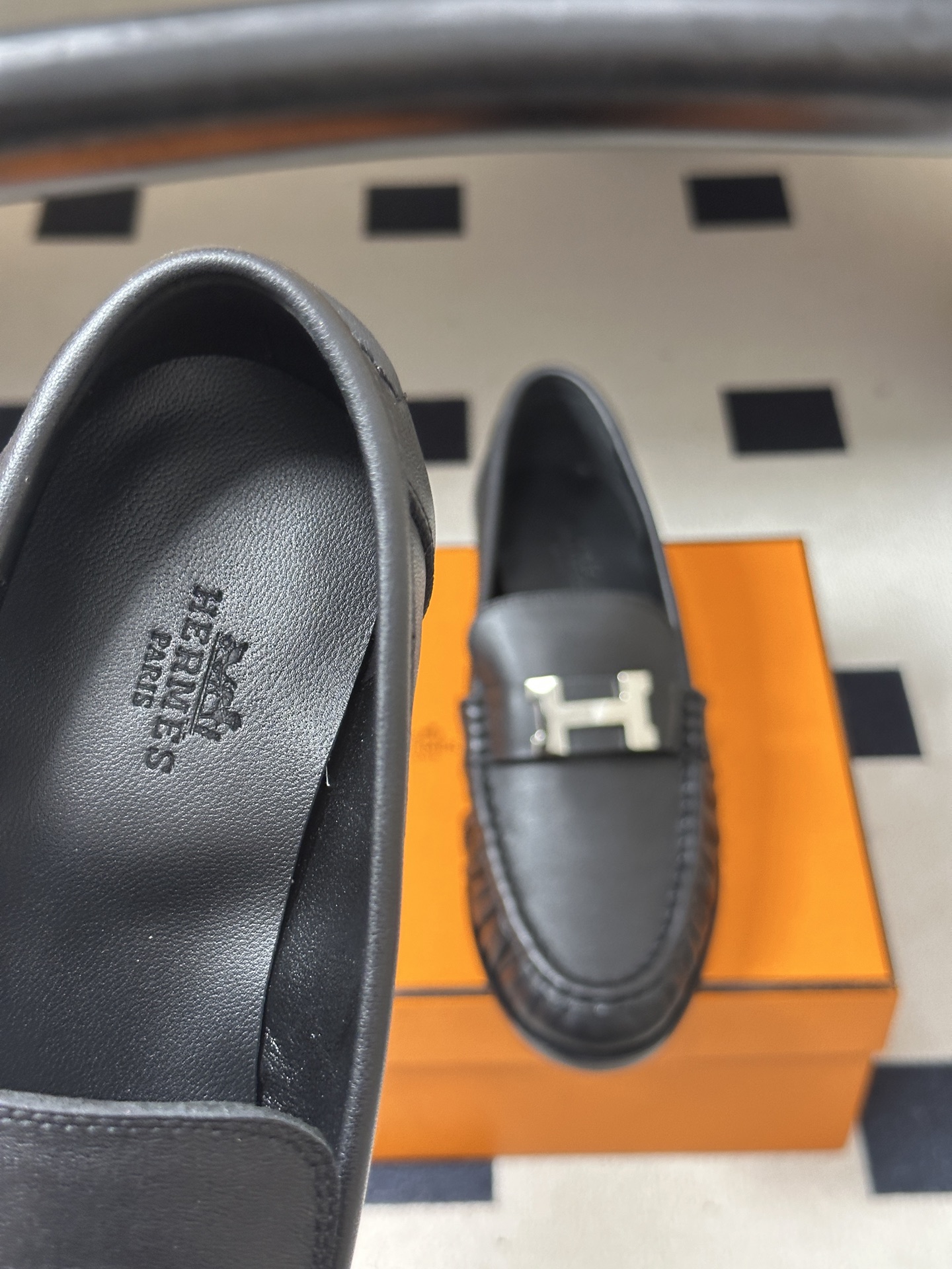 顶级品质 Hermes 爱马仕🐎 H家 2026 早秋新款Nova 褶皱乐福鞋经典H字母金属扣乐福鞋一脚蹬单鞋 小牛皮 顶级品质 Hermes 爱马仕🐎 H家 2026 早秋新款Nova 褶皱乐福鞋经典H字母金属扣乐福鞋一脚蹬单鞋 小牛皮