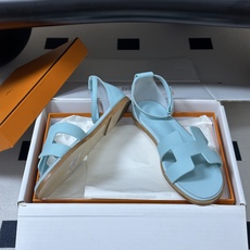 顶级品质(配高档飞机盒✈️) Hermes 爱马仕🐎 Santorini凉鞋系列 H家万年经典款 平底凉鞋H鞋面中空凉鞋 顶级品质(配高档飞机盒✈️) Hermes 爱马仕🐎 Santorini凉鞋系列 H家万年经典款 平底凉鞋H鞋面中空凉鞋