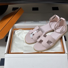顶级品质(配高档飞机盒✈️) Hermes 爱马仕🐎 Santorini凉鞋系列 H家万年经典款 平底凉鞋H鞋面中空凉鞋 顶级品质(配高档飞机盒✈️) Hermes 爱马仕🐎 Santorini凉鞋系列 H家万年经典款 平底凉鞋H鞋面中空凉鞋