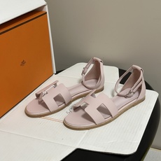 顶级品质(配高档飞机盒✈️) Hermes 爱马仕🐎 Santorini凉鞋系列 H家万年经典款 平底凉鞋H鞋面中空凉鞋 顶级品质(配高档飞机盒✈️) Hermes 爱马仕🐎 Santorini凉鞋系列 H家万年经典款 平底凉鞋H鞋面中空凉鞋