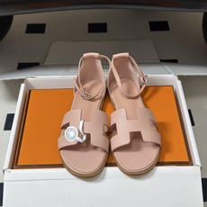 顶级品质(配高档飞机盒✈️) Hermes 爱马仕🐎 Santorini凉鞋系列 H家万年经典款 平底凉鞋H鞋面中空凉鞋 顶级品质(配高档飞机盒✈️) Hermes 爱马仕🐎 Santorini凉鞋系列 H家万年经典款 平底凉鞋H鞋面中空凉鞋