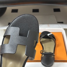 顶级品质(配高档飞机盒✈️) Hermes 爱马仕🐎 Santorini凉鞋系列 H家万年经典款 平底凉鞋H鞋面中空凉鞋 顶级品质(配高档飞机盒✈️) Hermes 爱马仕🐎 Santorini凉鞋系列 H家万年经典款 平底凉鞋H鞋面中空凉鞋