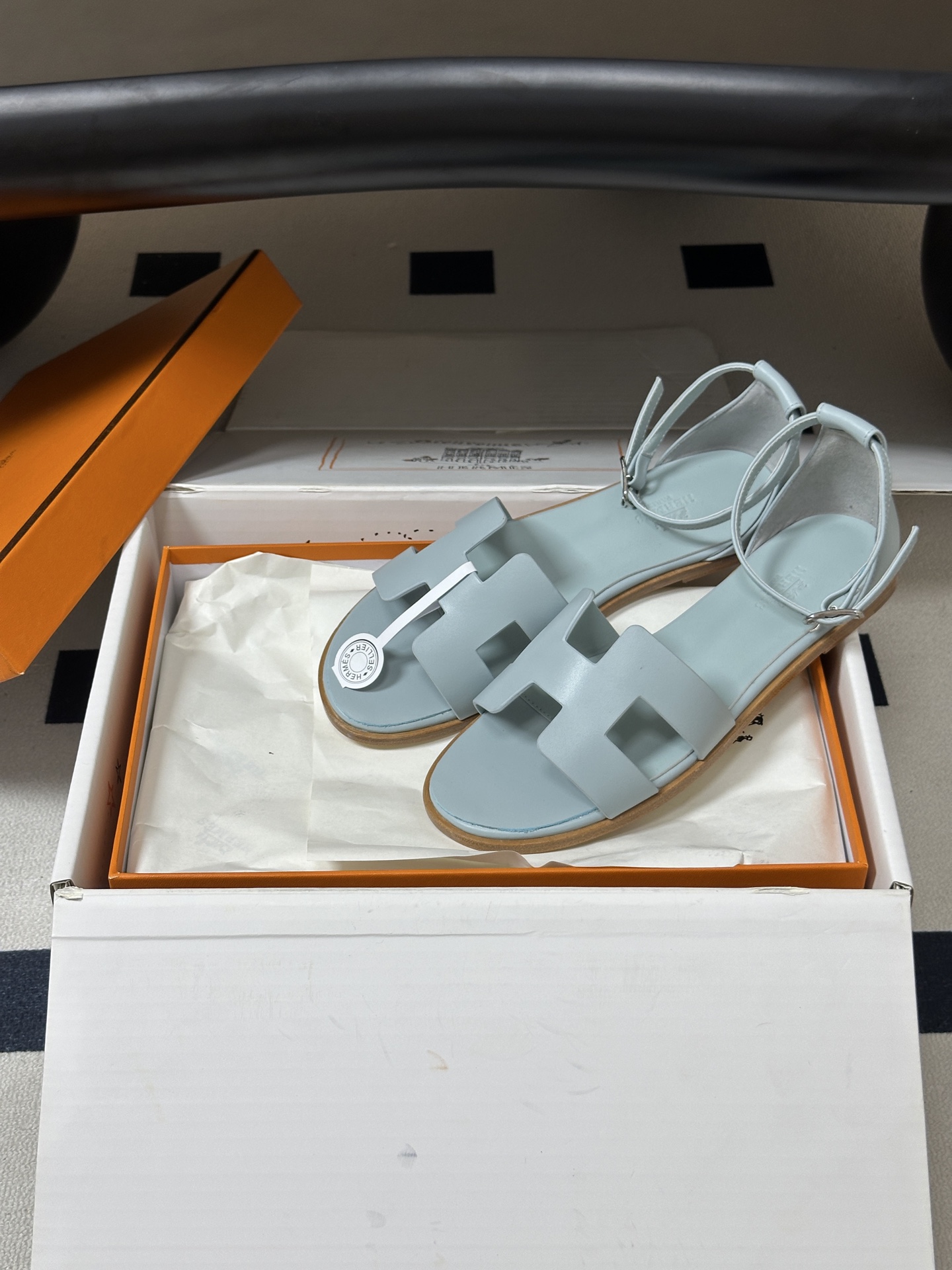 顶级品质（配高档飞机盒✈️） Hermes 爱马仕🐎 Santorini凉鞋系列 H家万年经典款 平底凉鞋H鞋面中空凉鞋