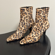 顶级品质 Saint Laurent fw26 new arrival~ YSL圣罗兰2026 秋冬新款侧拉链高跟及踝靴 顶级品质 Saint Laurent fw26 new arrival~ YSL圣罗兰2026 秋冬新款侧拉链高跟及踝靴