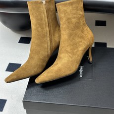 顶级品质 Saint Laurent fw26 new arrival~ YSL圣罗兰2026 秋冬新款侧拉链高跟及踝靴 顶级品质 Saint Laurent fw26 new arrival~ YSL圣罗兰2026 秋冬新款侧拉链高跟及踝靴