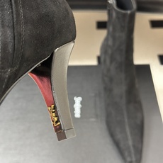 顶级品质 Saint Laurent fw26 new arrival~ YSL圣罗兰2026 秋冬新款侧拉链高跟及踝靴 顶级品质 Saint Laurent fw26 new arrival~ YSL圣罗兰2026 秋冬新款侧拉链高跟及踝靴
