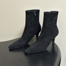 顶级品质 Saint Laurent fw26 new arrival~ YSL圣罗兰2026 秋冬新款侧拉链高跟及踝靴 顶级品质 Saint Laurent fw26 new arrival~ YSL圣罗兰2026 秋冬新款侧拉链高跟及踝靴