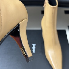 顶级品质 Saint Laurent fw26 new arrival~ YSL圣罗兰2026 秋冬新款侧拉链高跟及踝靴 顶级品质 Saint Laurent fw26 new arrival~ YSL圣罗兰2026 秋冬新款侧拉链高跟及踝靴