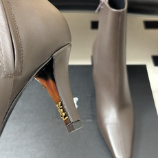 顶级品质 Saint Laurent fw26 new arrival~ YSL圣罗兰2026 秋冬新款侧拉链高跟及踝靴 顶级品质 Saint Laurent fw26 new arrival~ YSL圣罗兰2026 秋冬新款侧拉链高跟及踝靴