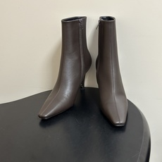 顶级品质 Saint Laurent fw26 new arrival~ YSL圣罗兰2026 秋冬新款侧拉链高跟及踝靴 顶级品质 Saint Laurent fw26 new arrival~ YSL圣罗兰2026 秋冬新款侧拉链高跟及踝靴