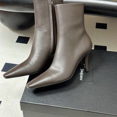 顶级品质 Saint Laurent fw26 new arrival~ YSL圣罗兰2026 秋冬新款侧拉链高跟及踝靴 顶级品质 Saint Laurent fw26 new arrival~ YSL圣罗兰2026 秋冬新款侧拉链高跟及踝靴