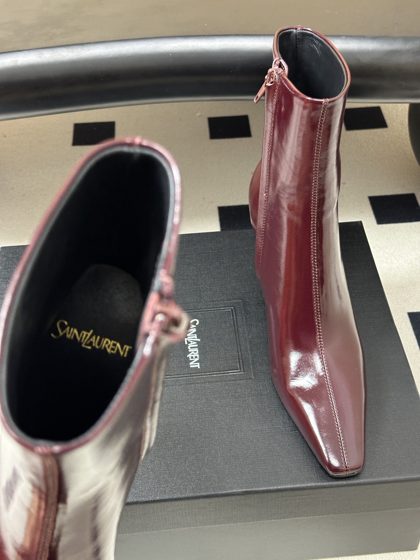 顶级品质 Saint Laurent fw26 new arrival~ YSL圣罗兰2026 秋冬新款侧拉链高跟及踝靴 顶级品质 Saint Laurent fw26 new arrival~ YSL圣罗兰2026 秋冬新款侧拉链高跟及踝靴