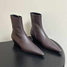 顶级品质 Saint Laurent fw26 new arrival~ YSL圣罗兰2026 秋冬新款侧拉链小矮跟及踝 顶级品质 Saint Laurent fw26 new arrival~ YSL圣罗兰2026 秋冬新款侧拉链小矮跟及踝