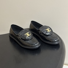 26FW新配色 Chanel小香经典款双C扣乐福鞋翻盖书包扣鳄鱼纹皮乐福鞋 一眼就爱上的乐福鞋 简约又经典 不挑风格 可 26FW新配色 Chanel小香经典款双C扣乐福鞋翻盖书包扣鳄鱼纹皮乐福鞋 一眼就爱上的乐福鞋 简约又经典 不挑风格 可