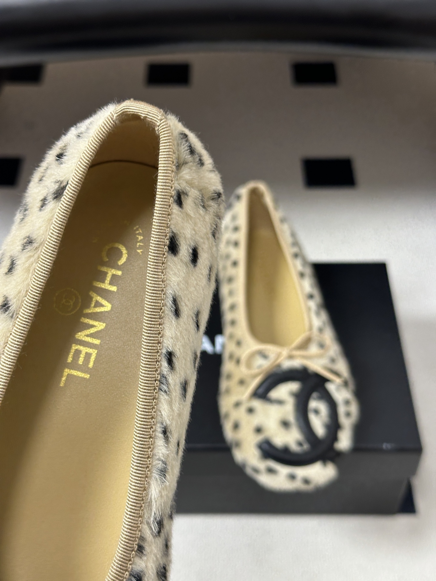 26P早秋新款Chanel 小香中古款康鹏2代真皮底系列芭蕾舞鞋大双C平底单鞋经典蝴蝶结浅口单鞋羊毛单鞋 复古款来袭，好