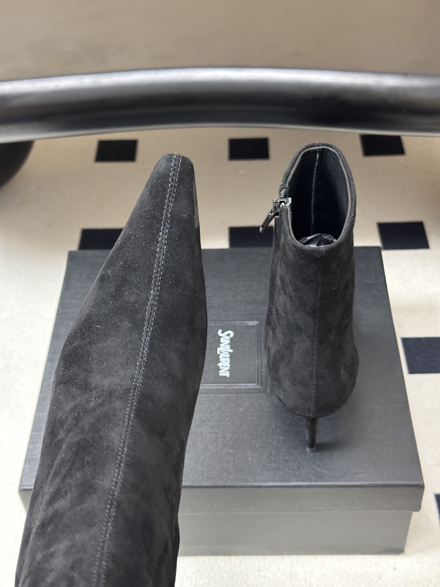 顶级品质 Saint Laurent fw26 new arrival~ YSL圣罗兰2026 秋冬新款侧拉链高跟及踝靴 顶级品质 Saint Laurent fw26 new arrival~ YSL圣罗兰2026 秋冬新款侧拉链高跟及踝靴