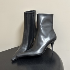 顶级品质 Saint Laurent fw26 new arrival~ YSL圣罗兰2026 秋冬新款侧拉链高跟及踝靴 顶级品质 Saint Laurent fw26 new arrival~ YSL圣罗兰2026 秋冬新款侧拉链高跟及踝靴