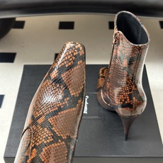 顶级品质 Saint Laurent fw26 new arrival~ YSL圣罗兰2026 秋冬新款侧拉高跟及踝靴细 顶级品质 Saint Laurent fw26 new arrival~ YSL圣罗兰2026 秋冬新款侧拉高跟及踝靴细