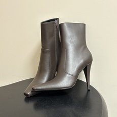 顶级品质 Saint Laurent fw26 new arrival~ YSL圣罗兰2026 秋冬新款侧拉高跟及踝靴细 顶级品质 Saint Laurent fw26 new arrival~ YSL圣罗兰2026 秋冬新款侧拉高跟及踝靴细
