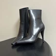 顶级品质 Saint Laurent fw26 new arrival~ YSL圣罗兰2026 秋冬新款侧拉高跟及踝靴细 顶级品质 Saint Laurent fw26 new arrival~ YSL圣罗兰2026 秋冬新款侧拉高跟及踝靴细