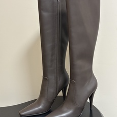 顶级品质 Saint Laurent fw26 new arrival~ YSL圣罗兰2026 秋冬新款侧拉高跟长靴粗跟 顶级品质 Saint Laurent fw26 new arrival~ YSL圣罗兰2026 秋冬新款侧拉高跟长靴粗跟