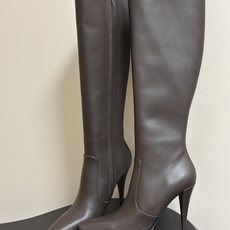 顶级品质 Saint Laurent fw26 new arrival~ YSL圣罗兰2026 秋冬新款侧拉高跟长靴粗跟 顶级品质 Saint Laurent fw26 new arrival~ YSL圣罗兰2026 秋冬新款侧拉高跟长靴粗跟