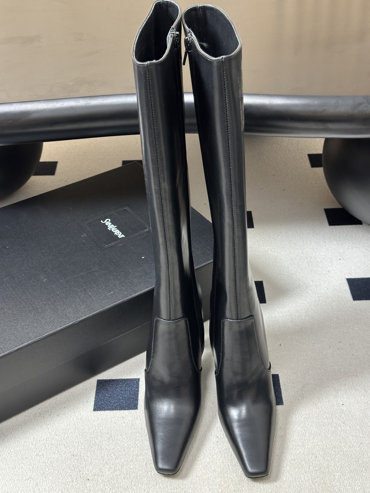 顶级品质 Saint Laurent fw26 new arrival～ YSL圣罗兰2026 秋冬新款侧拉高跟长靴粗跟
