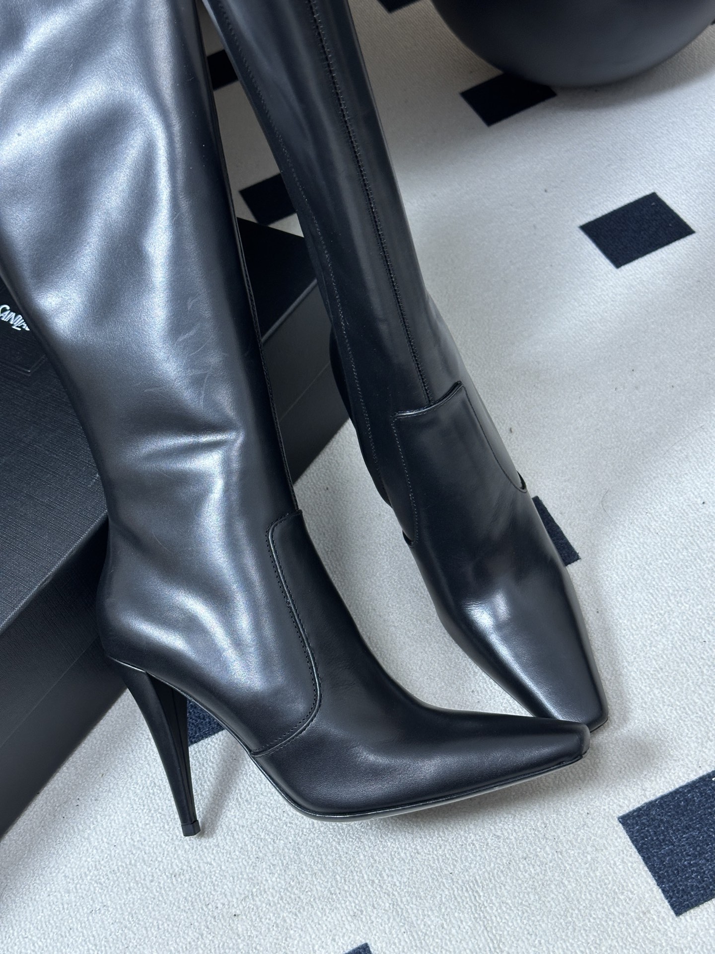 顶级品质 Saint Laurent fw26 new arrival～ YSL圣罗兰2026 秋冬新款侧拉高跟长靴粗跟