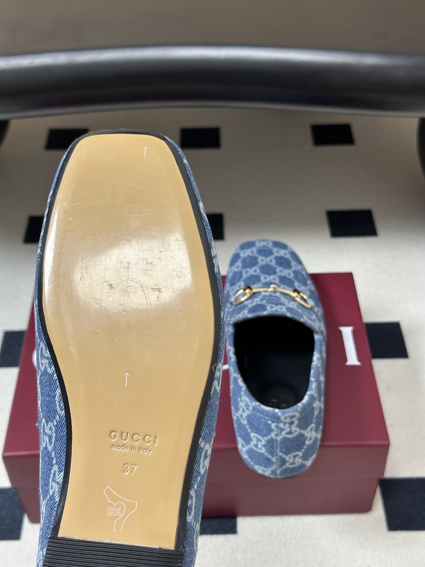 2026早秋新款 Gucci 古驰 经典马衔扣GG布面乐福鞋方头皮面/布面平底一脚蹬乐福鞋单鞋 Generation G