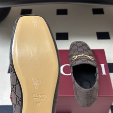 2026早秋新款 Gucci 古驰 经典马衔扣GG布面乐福鞋方头皮面/布面平底一脚蹬乐福鞋单鞋 Generation G 2026早秋新款 Gucci 古驰 经典马衔扣GG布面乐福鞋方头皮面/布面平底一脚蹬乐福鞋单鞋 Generation G